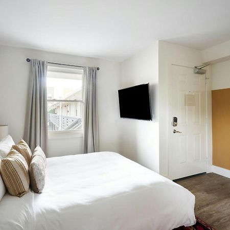 נאשוויל Sonder By Marriott Bonvoy The Stat Apartments Midtown מראה חיצוני תמונה